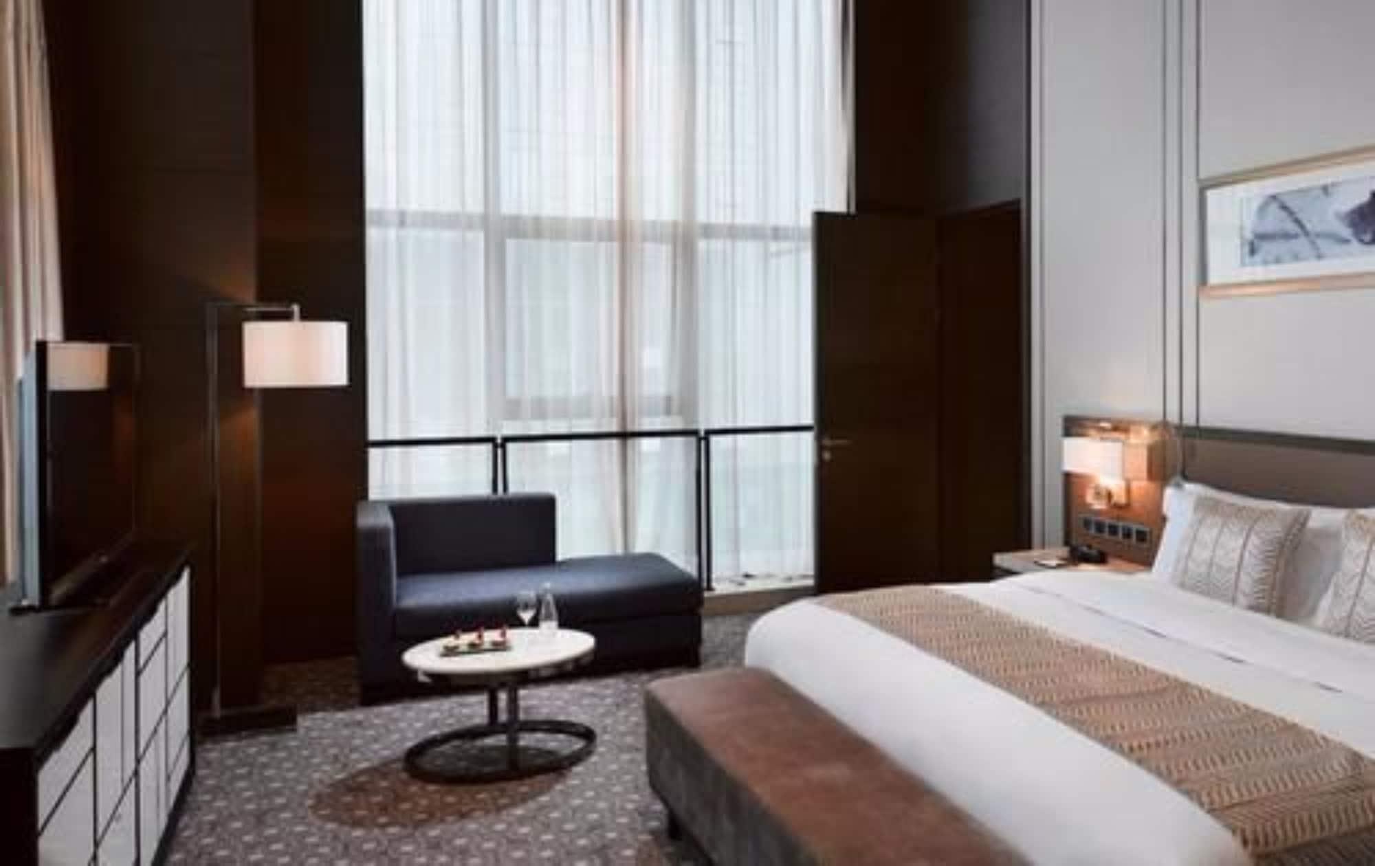 Melia Jinan Hotel Exterior foto